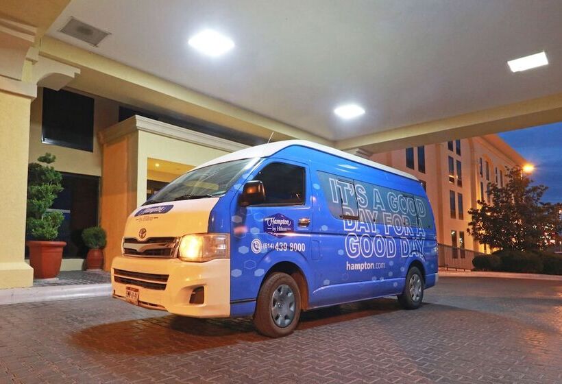 هتل Hampton By Hilton Chihuahua