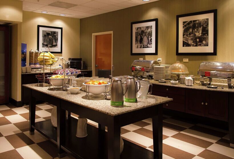 בית מלון כפרי Hampton Inn By Hilton Torreónairport Galerías