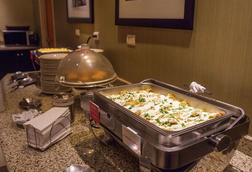 בית מלון כפרי Hampton Inn By Hilton Torreónairport Galerías