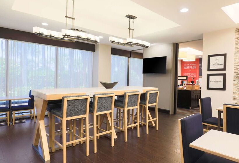 فندق Hampton Inn Ft. Walton Beach