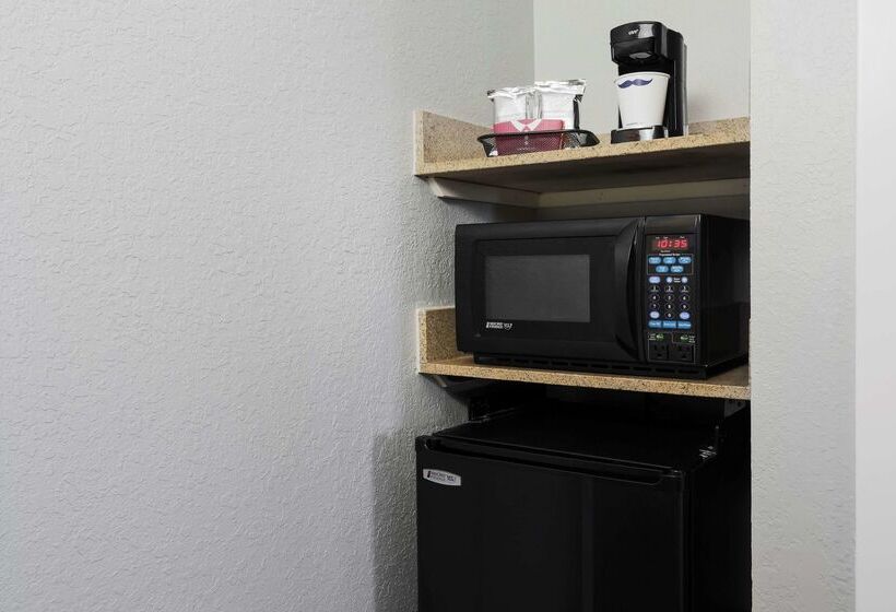 فندق Hampton Inn Ft. Walton Beach