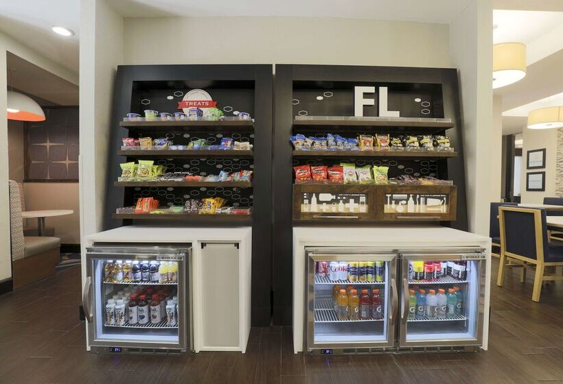 فندق Hampton Inn Ft. Walton Beach