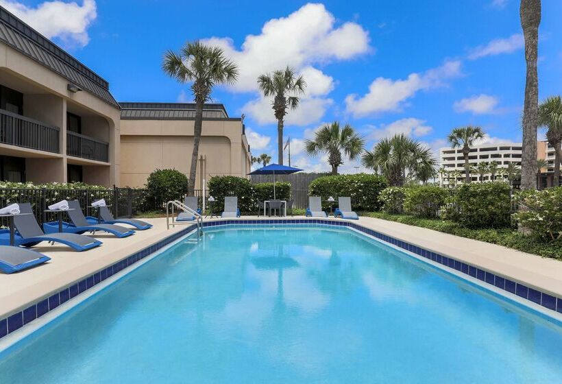 فندق Hampton Inn Ft. Walton Beach