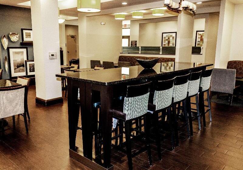 فندق Hampton Inn Ft. Walton Beach