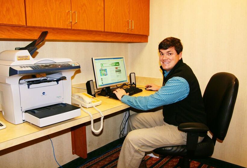 فندق Hampton Inn Guntersville