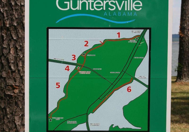 בית מלון כפרי Hampton Inn Guntersville