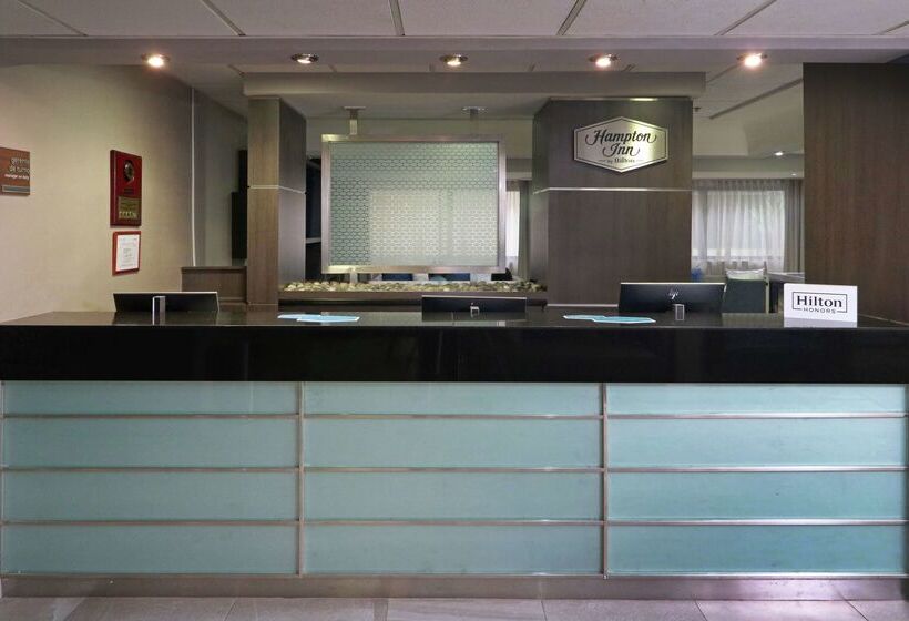 호텔 Hampton Inn By Hilton Monterrey Airport