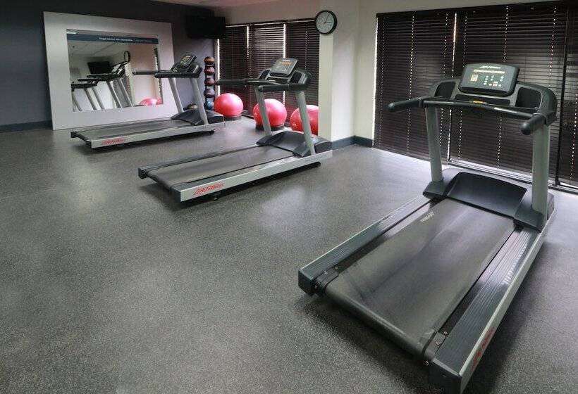 호텔 Hampton Inn By Hilton Monterrey Airport