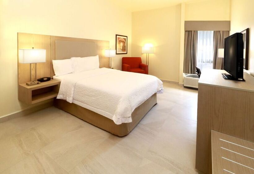호텔 Hampton Inn By Hilton Monterrey Airport