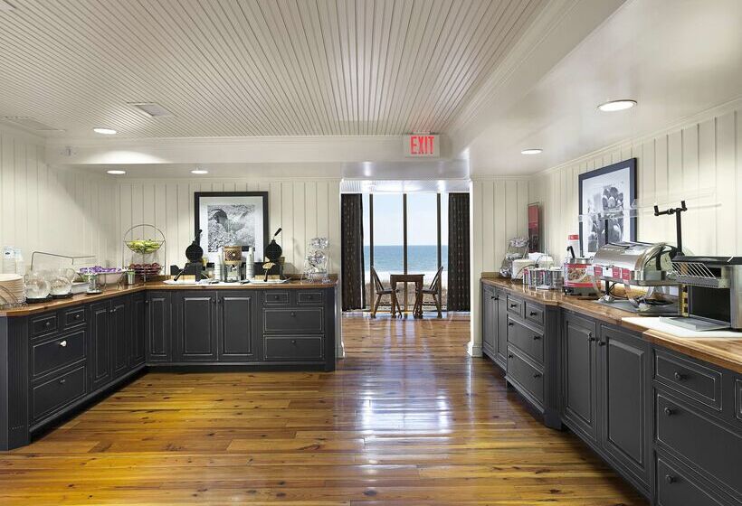 هتل Hampton Inn & Suites Myrtle Beach/oceanfront