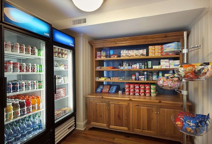 هتل Hampton Inn & Suites Myrtle Beach/oceanfront