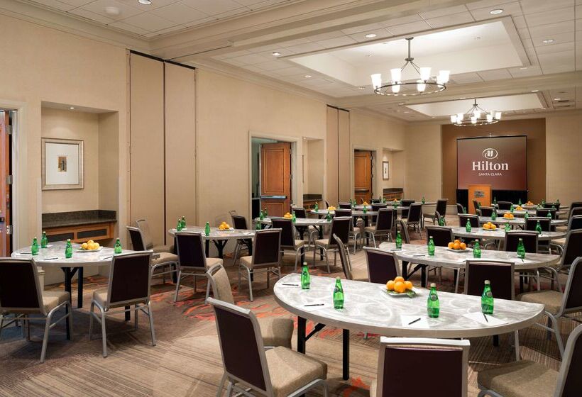 هتل Hilton Santa Clara