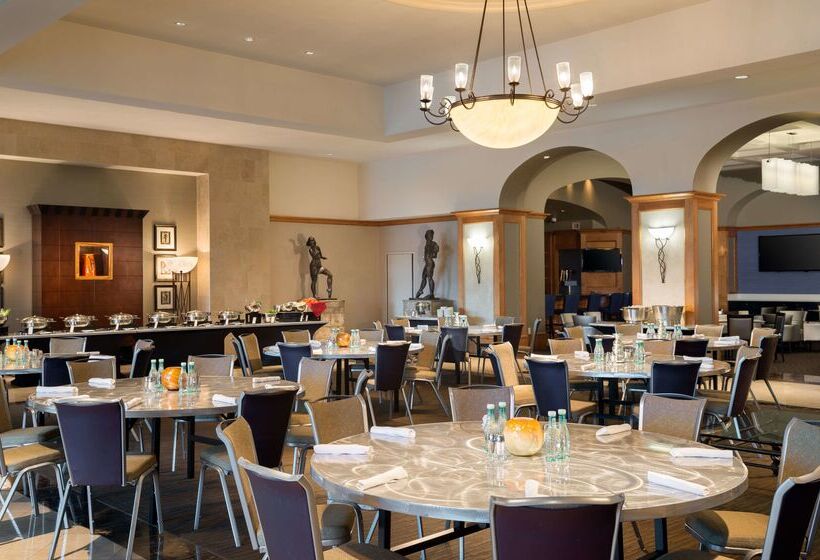 هتل Hilton Santa Clara