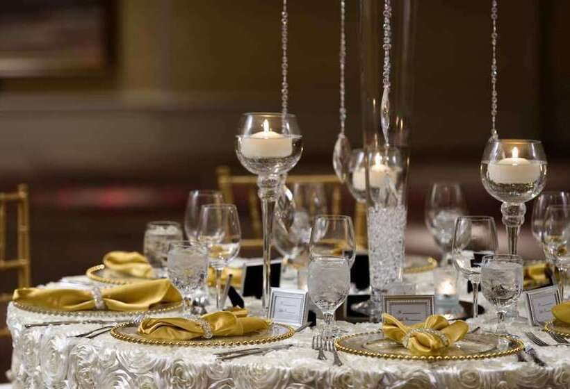 هتل Hilton Santa Clara