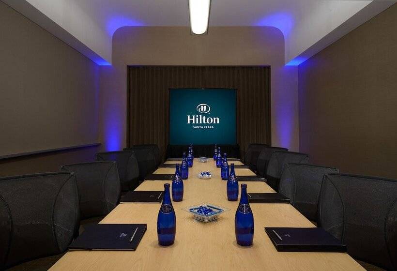 Отель Hilton Santa Clara
