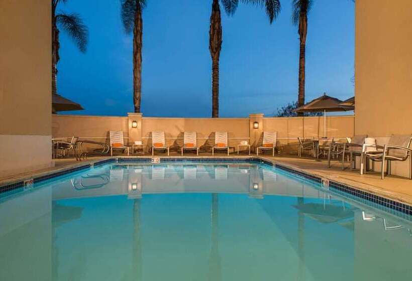 Отель Hilton Santa Clara