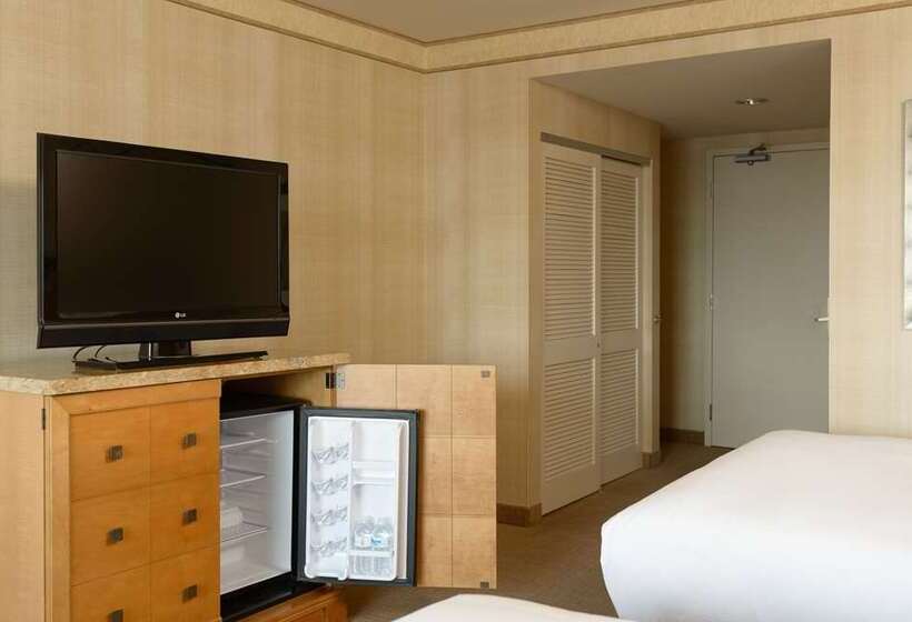 Отель Hilton Santa Clara