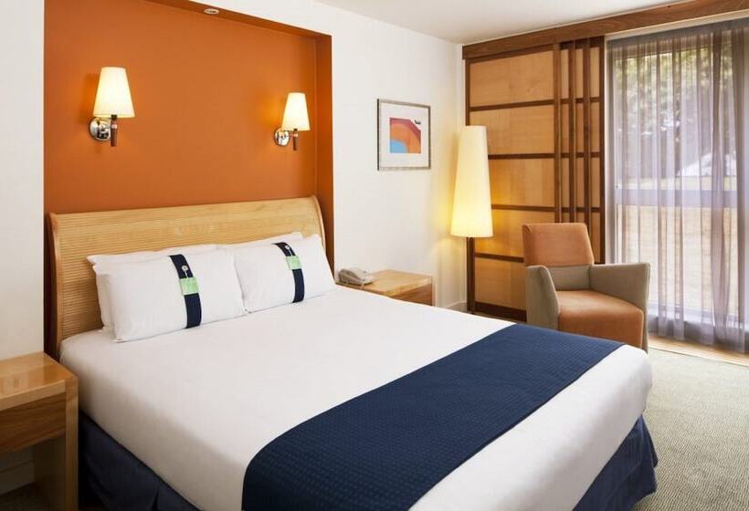 בית מלון כפרי Holiday Inn Fareham Solent, An Ihg