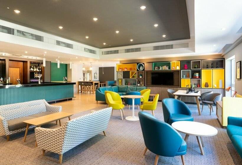 בית מלון כפרי Holiday Inn Fareham Solent, An Ihg