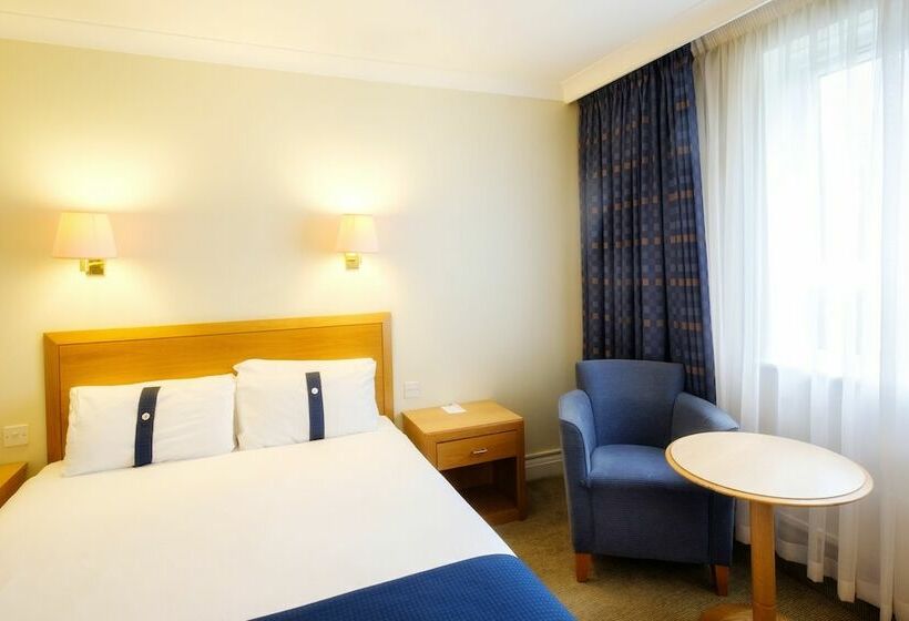 בית מלון כפרי Holiday Inn Fareham Solent, An Ihg