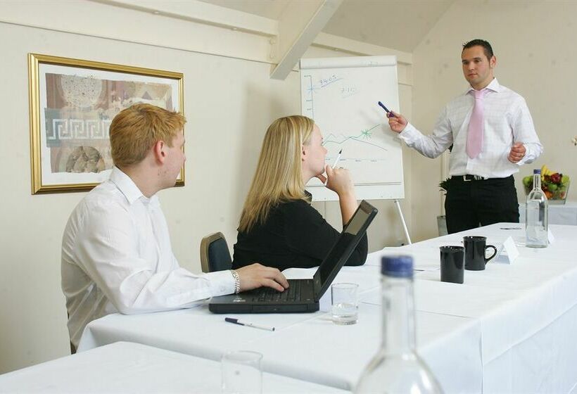 호텔 Days Inn Sandy