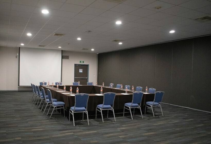 Отель Voco Hermosillo, An Ihg