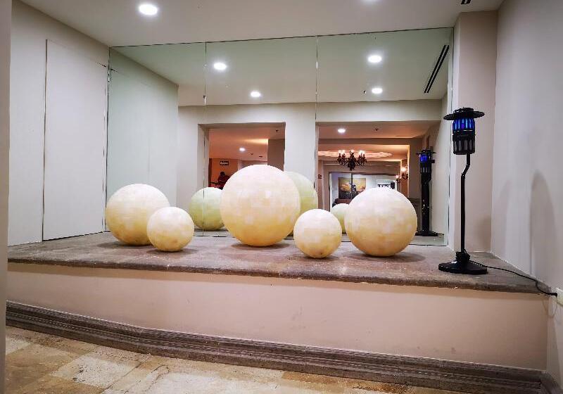 فندق Holiday Inn Reynosa Zona Dorada By Ihg