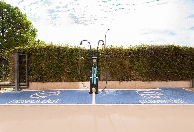 هتل Ibis Madrid Alcorcon Tresaguas