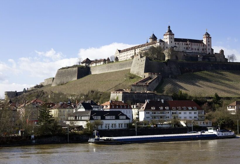 Ibis Hotel Würzburg City
