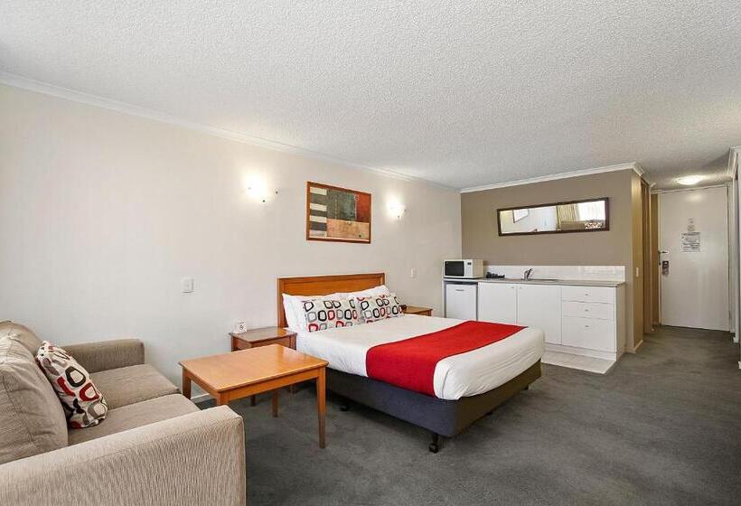 Knox International Hotel And Apartments