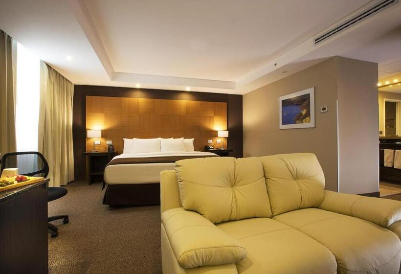 ホテル Krystal Urban Aeropuerto Ciudad De Mexico