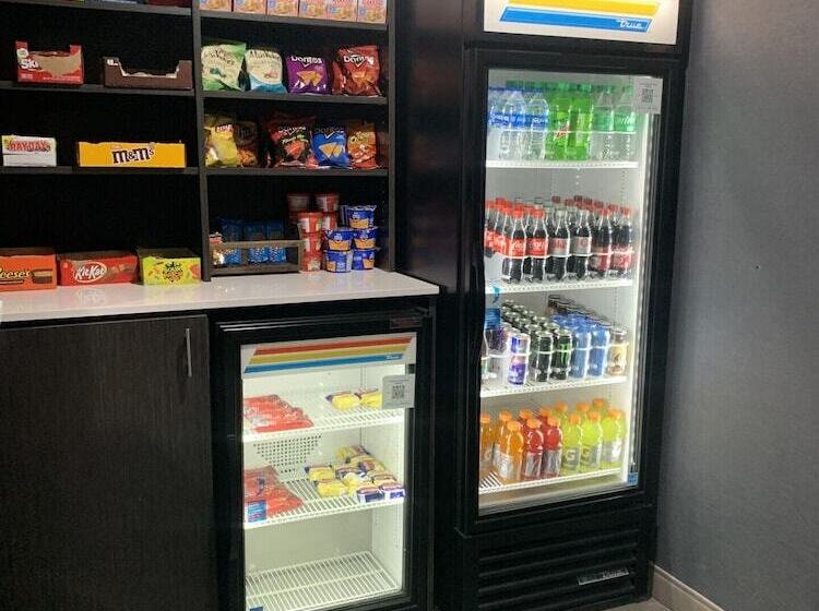 فندق La Quinta By Wyndham Okc North   Quail Springs