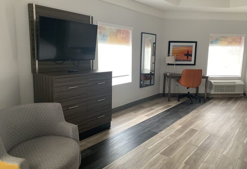 فندق La Quinta By Wyndham Okc North   Quail Springs