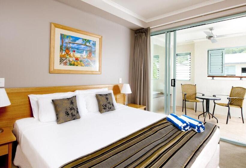 ホテル Mantra In The Village