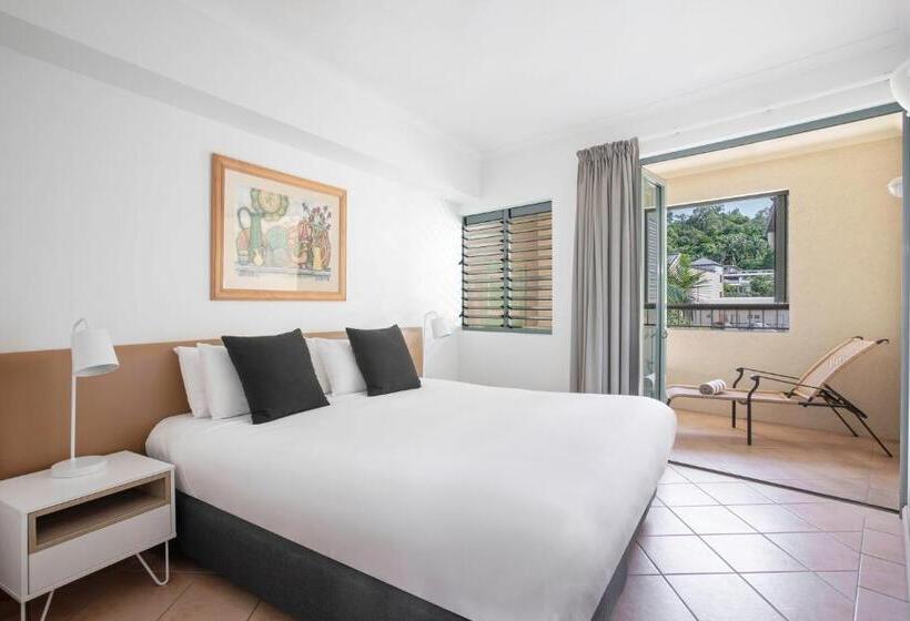 ホテル Mantra In The Village