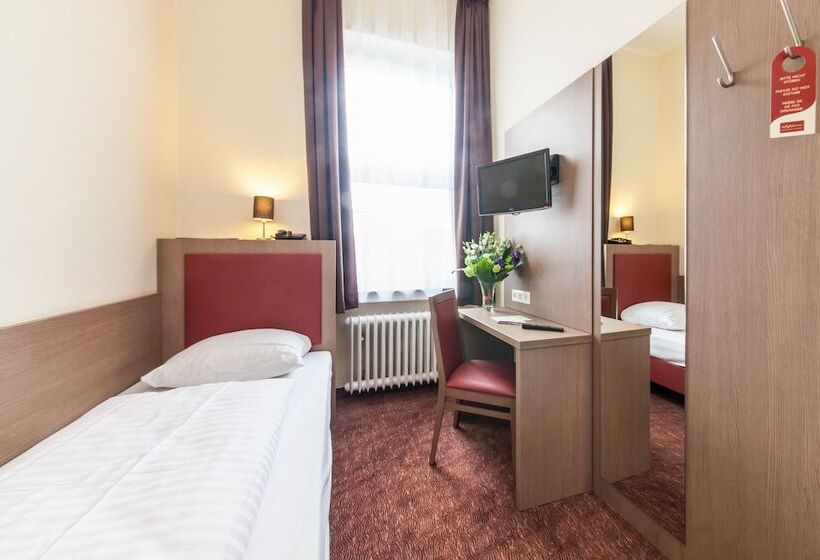 فندق Maxim Düsseldorf City