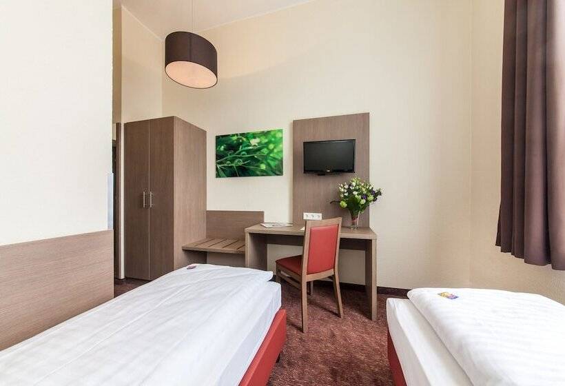 فندق Maxim Düsseldorf City