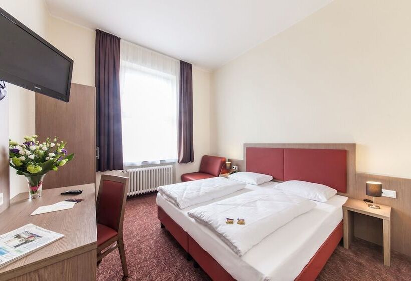 فندق Maxim Düsseldorf City