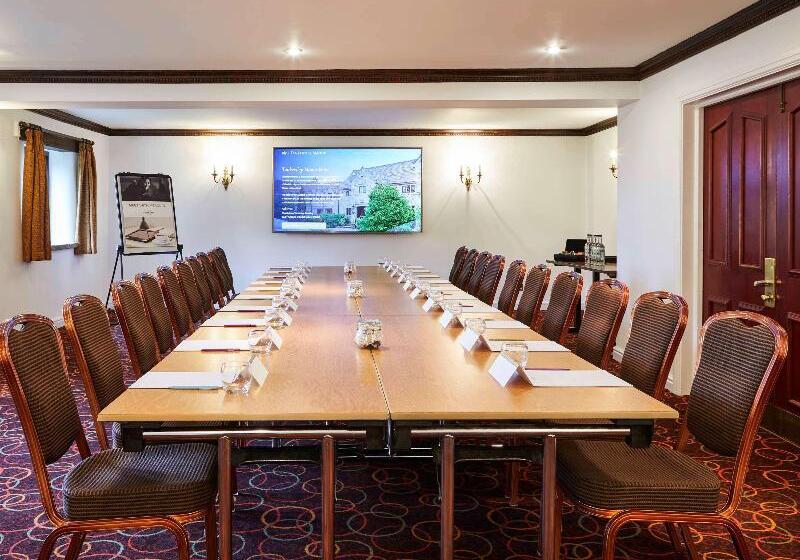 בית מלון כפרי Mercure Barnsley Tankersley Manor