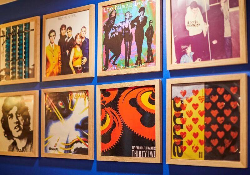 בית מלון כפרי Mercure Barnsley Tankersley Manor