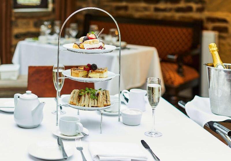 בית מלון כפרי Mercure Barnsley Tankersley Manor