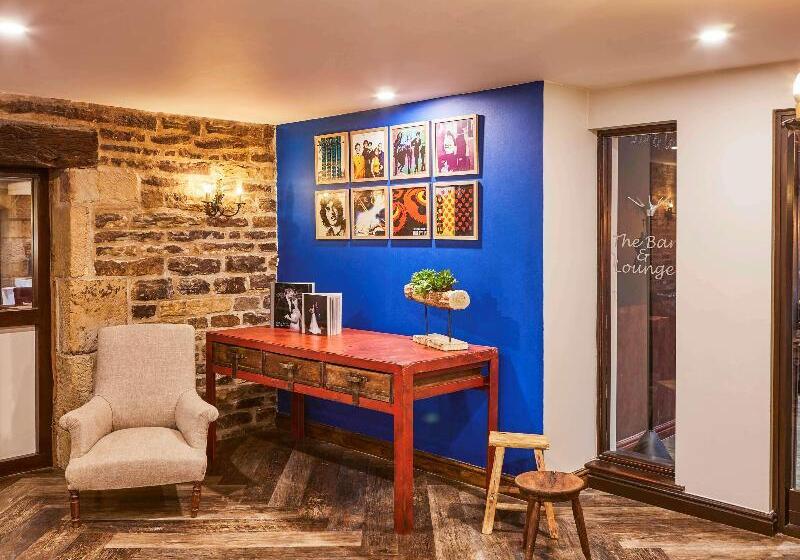 בית מלון כפרי Mercure Barnsley Tankersley Manor