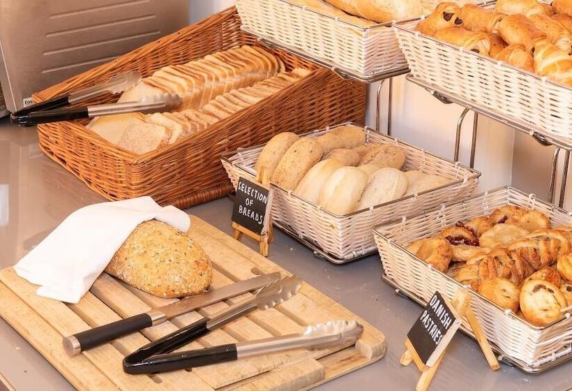 فندق Mercure Sheffield Kenwood Hall & Spa