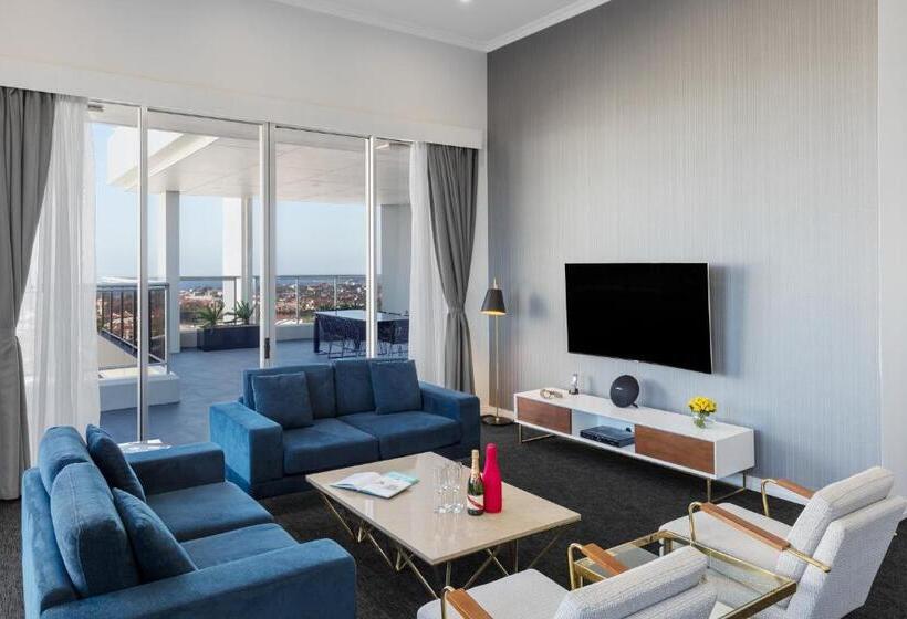 هتل Meriton Suites Bondi Junction