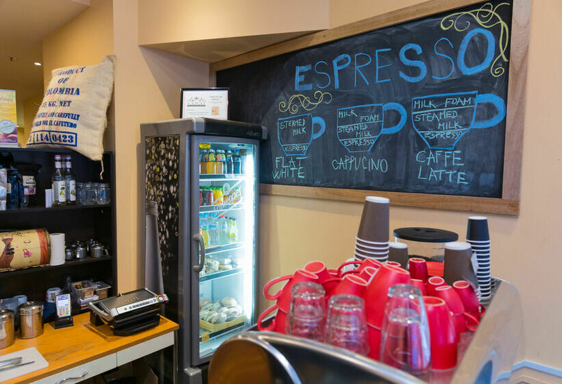 فندق Metro On Pitt