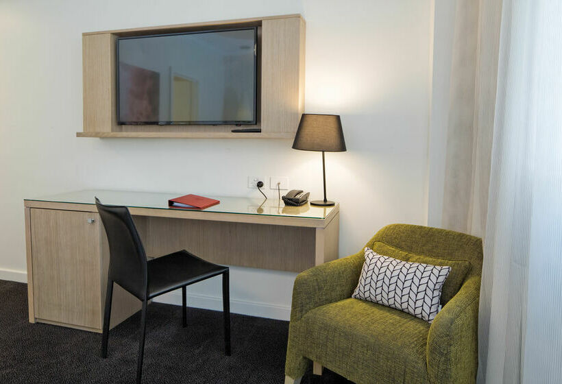 فندق Metro On Pitt