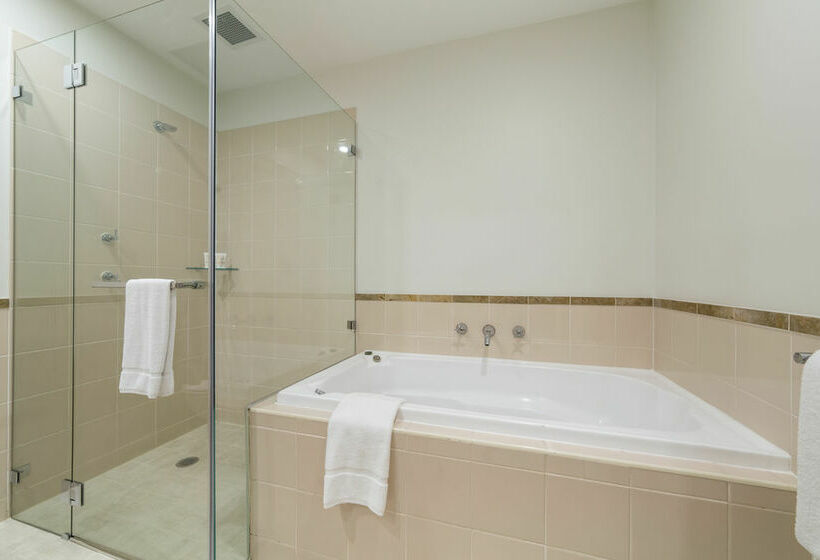 فندق Metro On Pitt