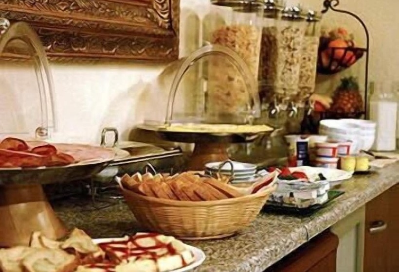 Отель Monte Cristo