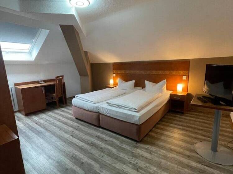 Отель Monte Cristo