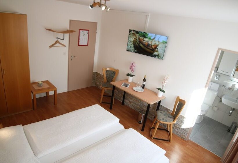 호텔 Paradis Leukerbad Therme